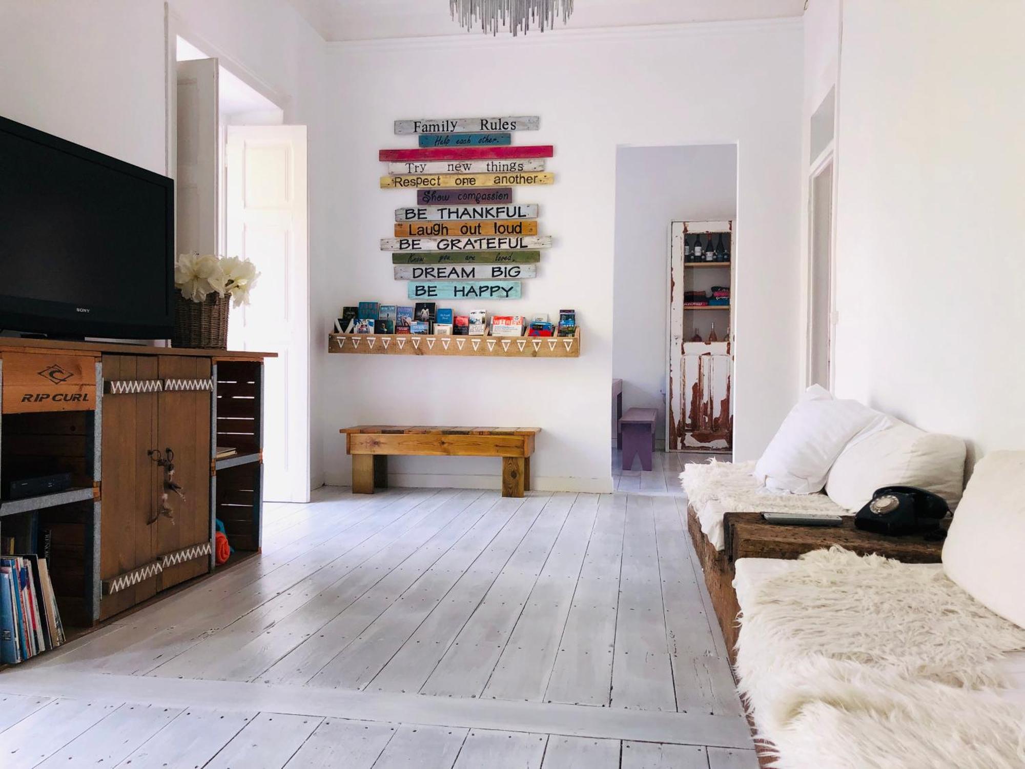 Aloha Beach House H Carcavelos  Buitenkant foto