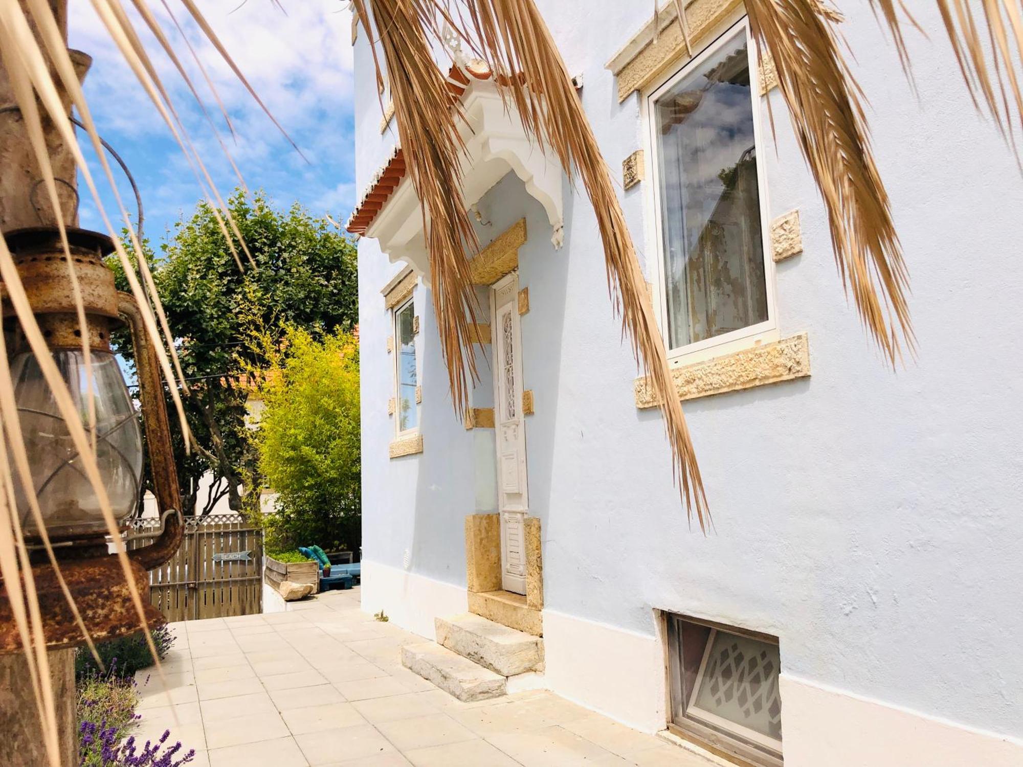 Aloha Beach House H Carcavelos  Buitenkant foto